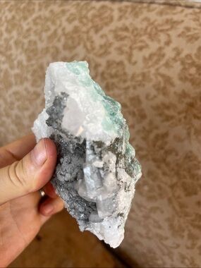 Green fluorite + quartz + pyrite mineral specimen/ cluster